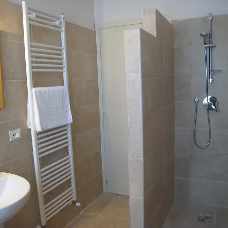 Couette-café Anima Natura Modène